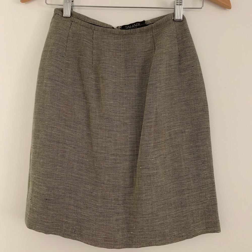 Tahari Suit Set Grey - Petite - Very Femenine - Picture 2 of 4
